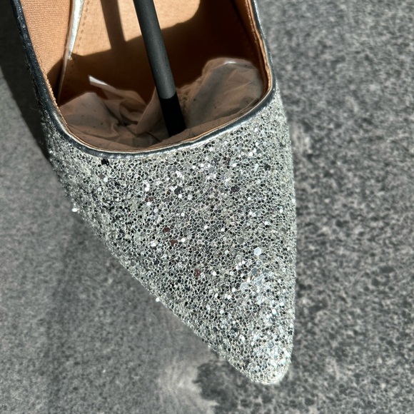 Elegant Silver Glitter Women's Heels - Picture 3 of 5